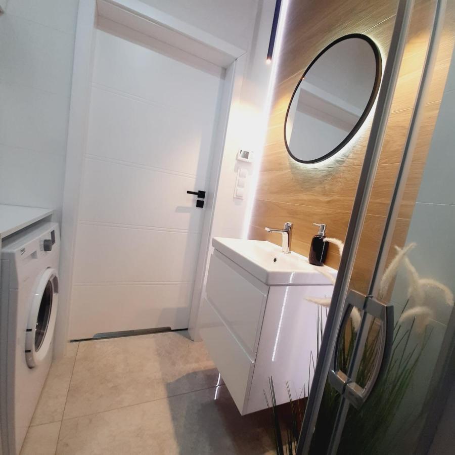 Lux Apartment Parking Gratis Злотув Экстерьер фото