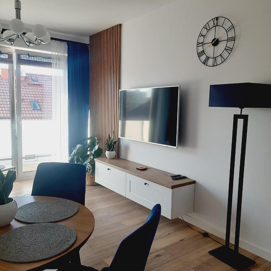 Lux Apartment Parking Gratis Злотув Экстерьер фото