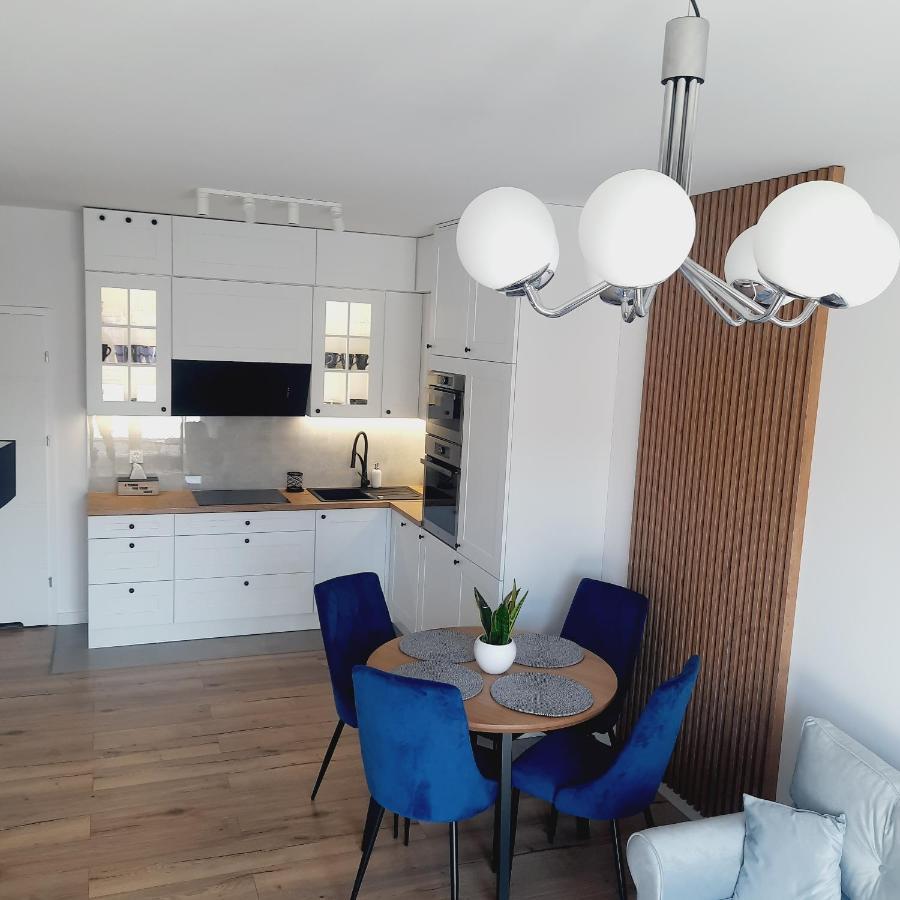 Lux Apartment Parking Gratis Злотув Экстерьер фото